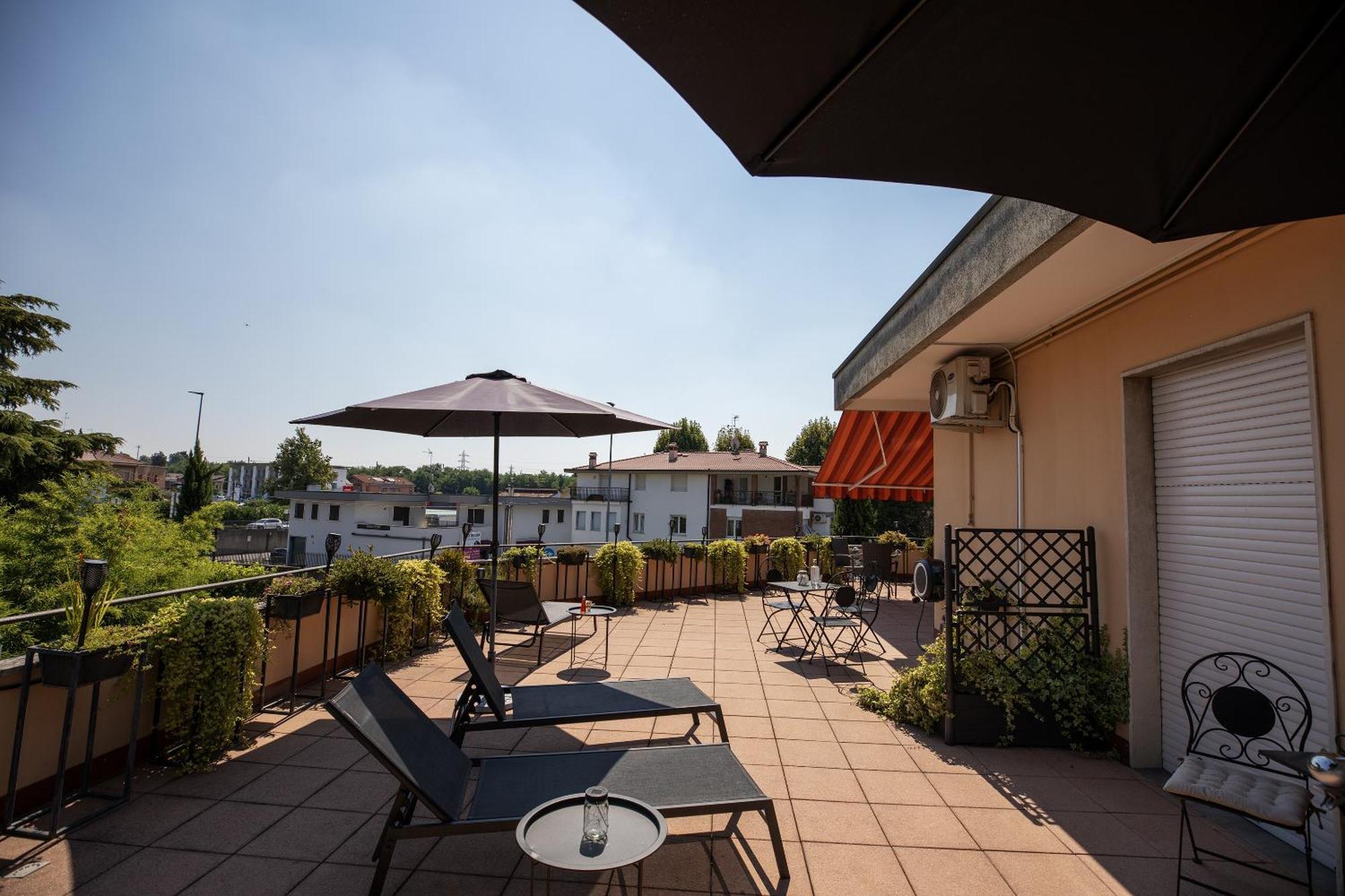 Bru Rooms Peschiera del Garda Exterior foto